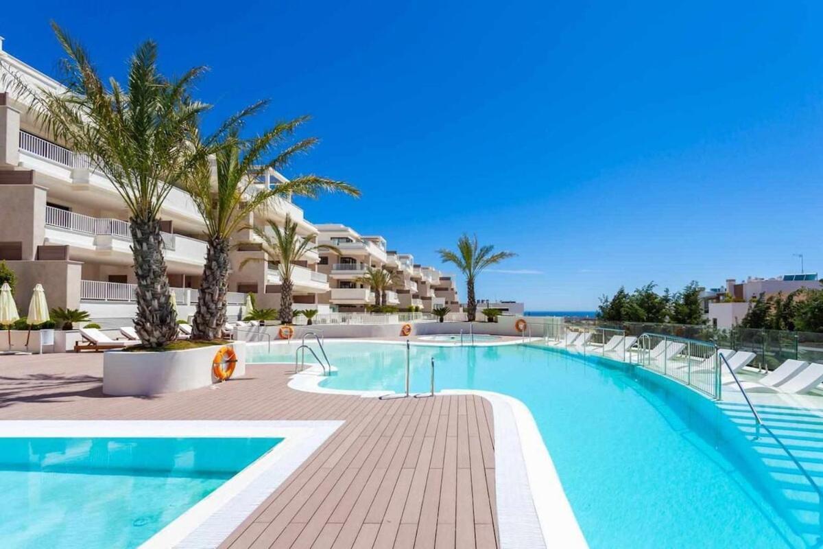 Luxury Apartment With Sea Views And Heated Pool MIJAS COSTA Εξωτερικό φωτογραφία